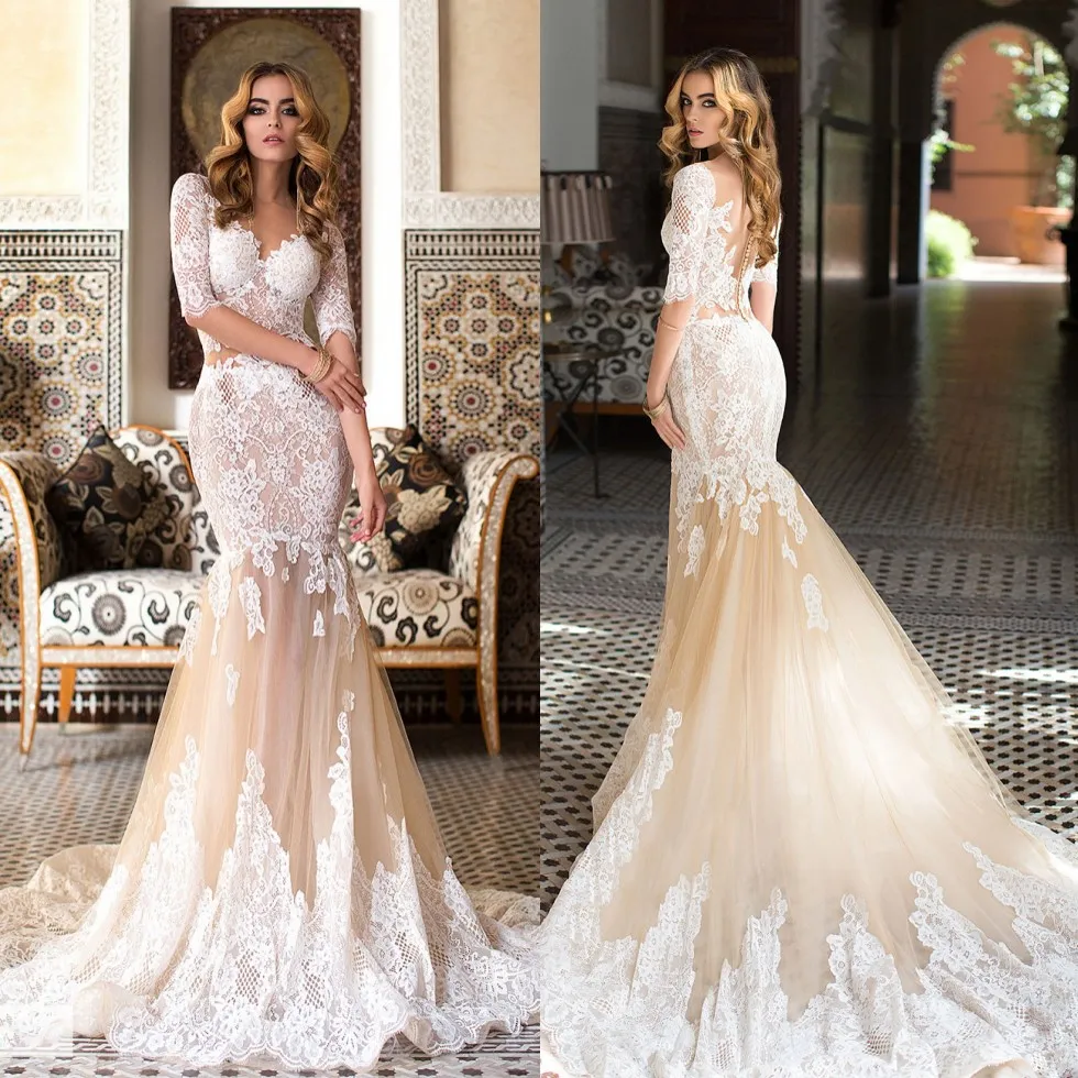 Abiti da sposa in pizzo a sirena di classe con scollo a cuore e mezze maniche Bottoni trasparenti sul retro Abiti da sposa Tromba Sweep Train Vestido De Novia