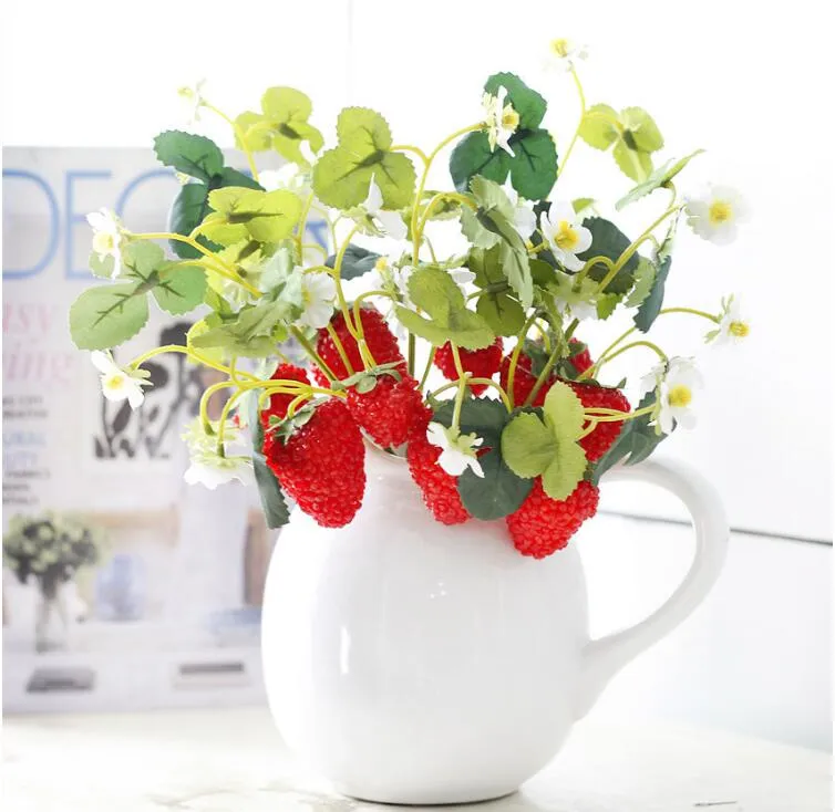 The artificial flower strawberry mulberry with fout small fruits decoration was used to simulate fruit by hand DIY materials BP056