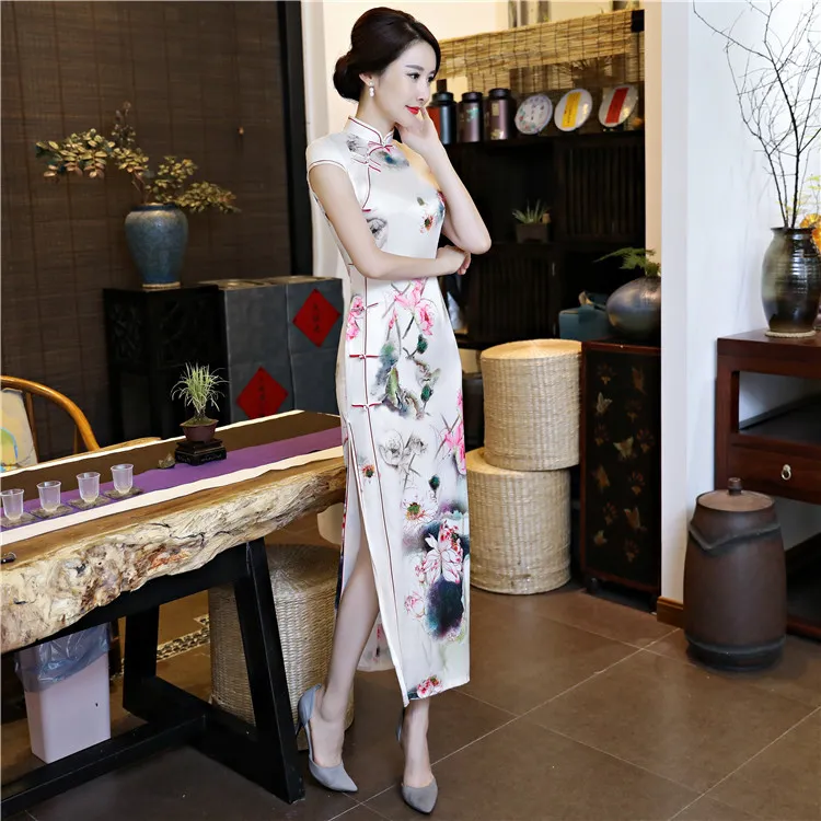 2020 Traditional Printed Chinese Cheongsams Long Cheap Sheath Split High Neck Summer Formal Gowns Vintage Women Cheongsam