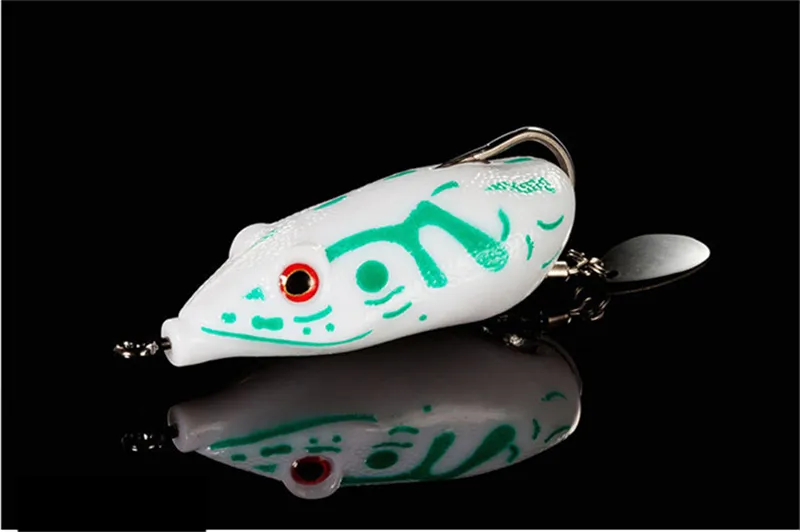 Soft Ray Struggling Frog Single hook Laser Fishing Lure 5.5cm 10.5g bionic Frog Snakehend False Spinner bait