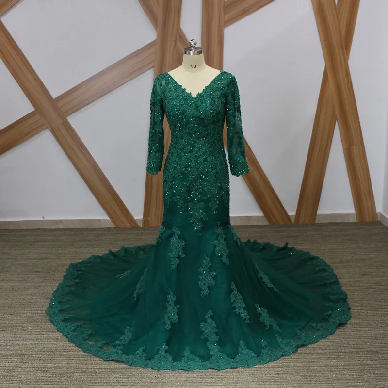 Risparmia alla grande su Abiti Da Sposa A Madre Verde Smeraldo Lungo  Eleganti Abiti Da Sposa A Maniche Lunghe Madre Green Smeraldo Abito Da  Ballo A