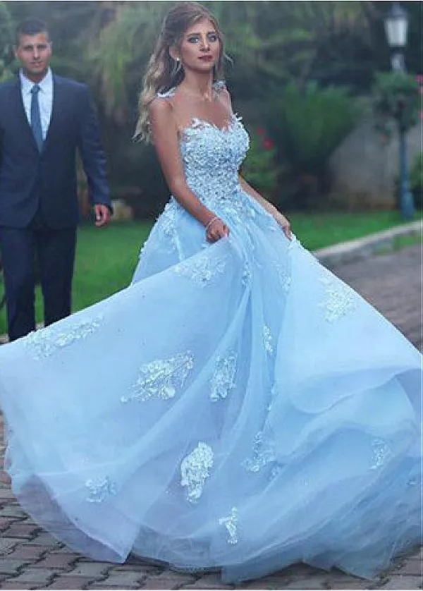 Illusion online robe bleue