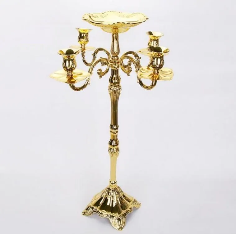 Nuovo arrivo 63 cm Altezza Candelabro a 5 braccia Decorazione per feste con ciotola di fiori nel centro centrale per matrimoni o eventi Due dimensioni