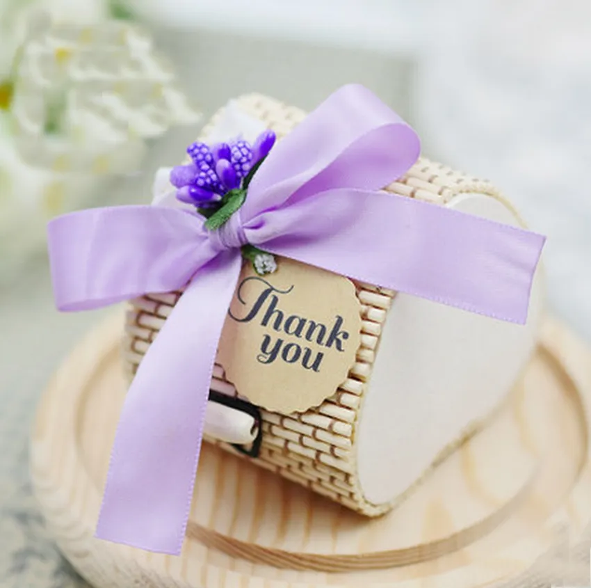 30st Creative Heart Shape Bamboo Wedding gynnar godislådor Bomboniera Party Present Box With Tags Flowers Bowknots8594400