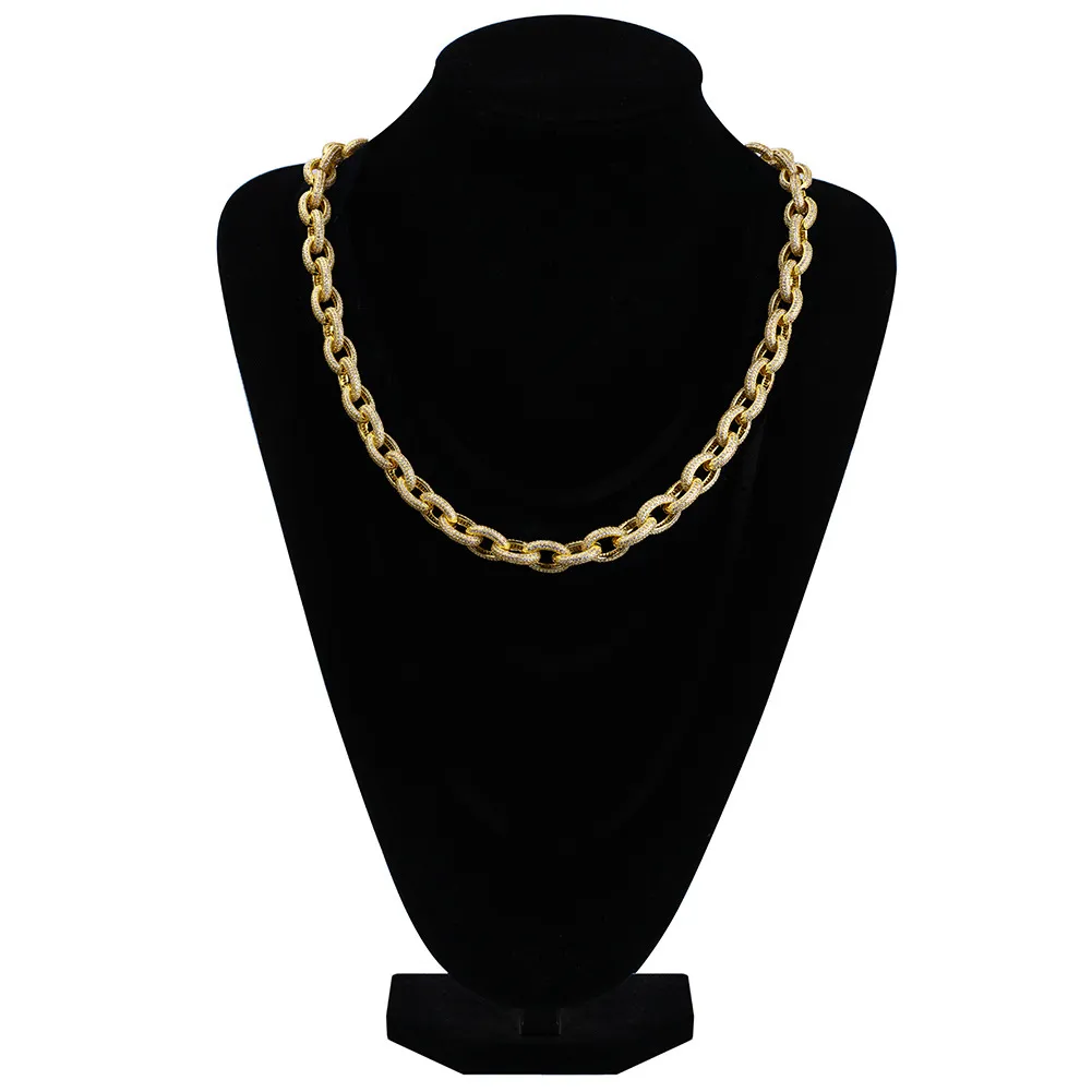 Hip Hop Iced Out 14K guld silverfärg pläterad iced out cz twisted oval ankare länk halsband för män kvinnor