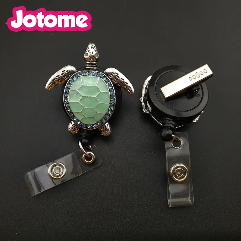 Green Enamel Turtle Retractable Retractable Key Ring Ideal For Students,  Nurses, And Office Use From Fashion882, $26.04