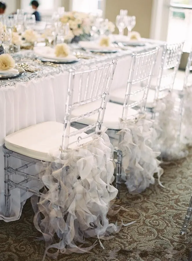 2018 Högkvalitativa Ruffles Chair Cover Organza Classic Bröllopsstol Sashes Nya Ankomst Brudförsörjning Dekorationer