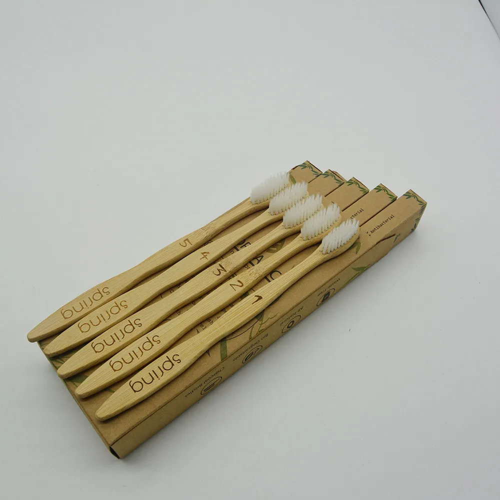 Brosse à dents jetable oem logo personnalisé bambou 5 en 1, nettoyeur de langue, prothèse dentaire, kit de voyage doux et gratuit