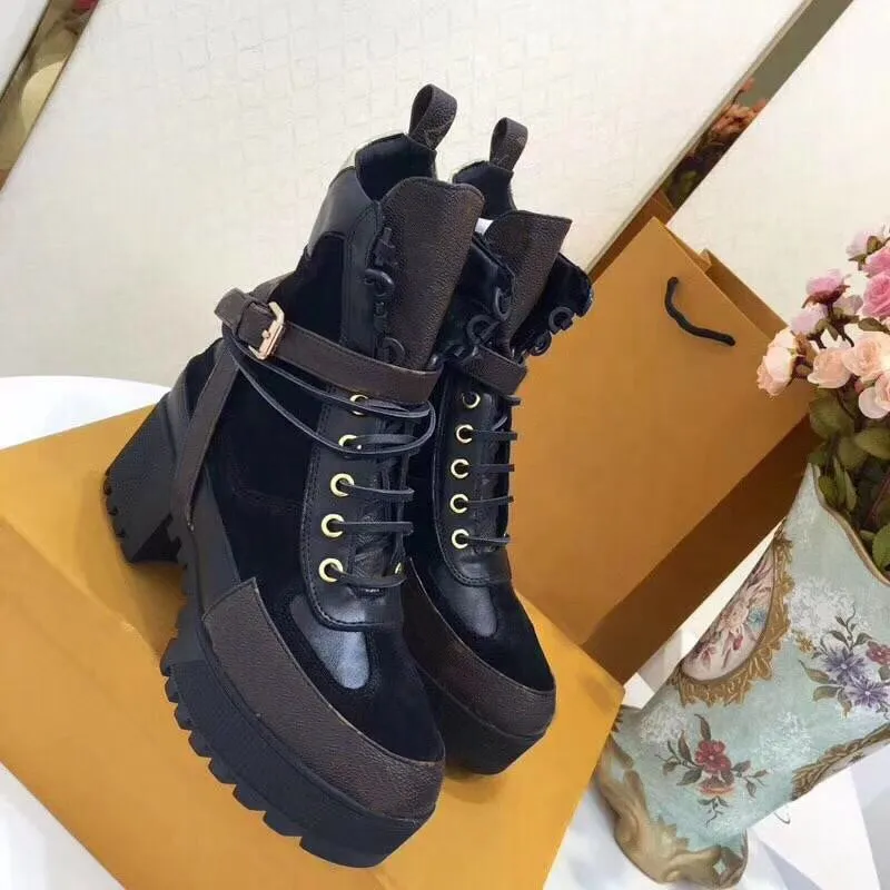 Wholesale discount fashion boots