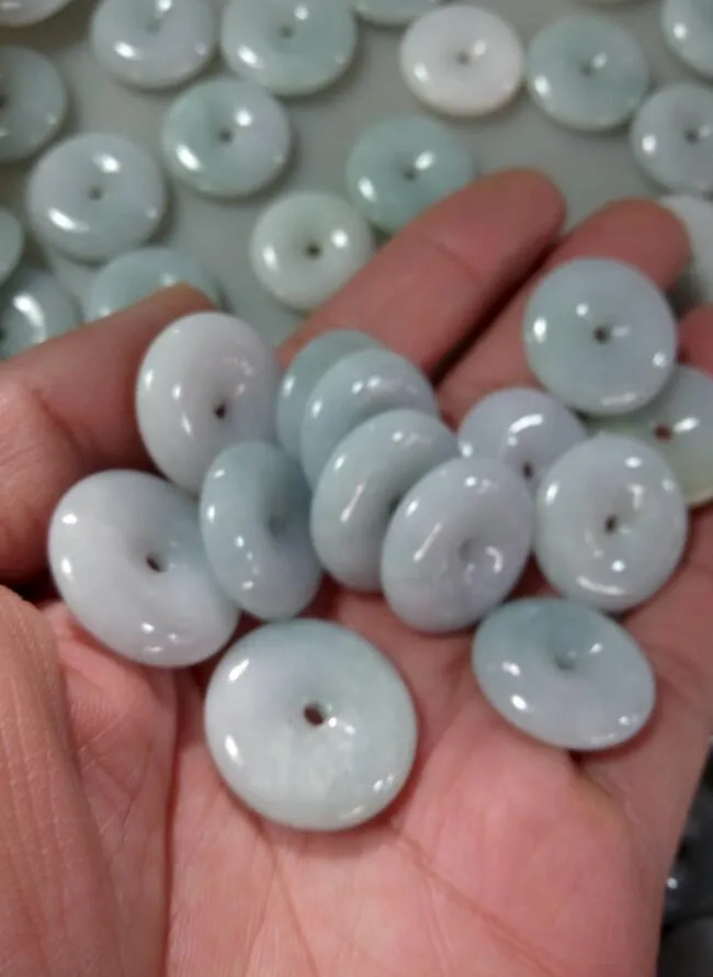 Myanmar Jadeite Jade Een goederen veilige diameter 24 mm gratis verzending C2