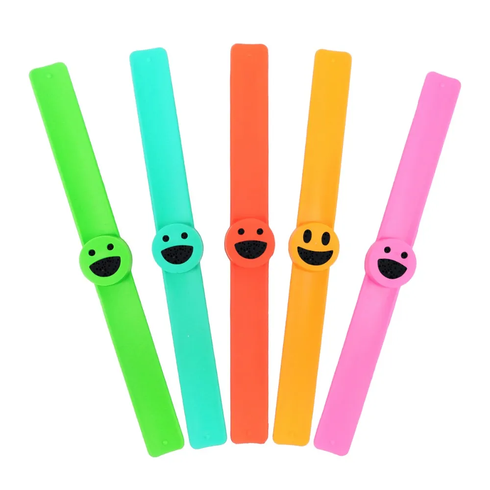 Fashion Clap smile Kids Essential Oil Diffuser Bracelet Men Women Silicone Bracelets Adjustable Bangle