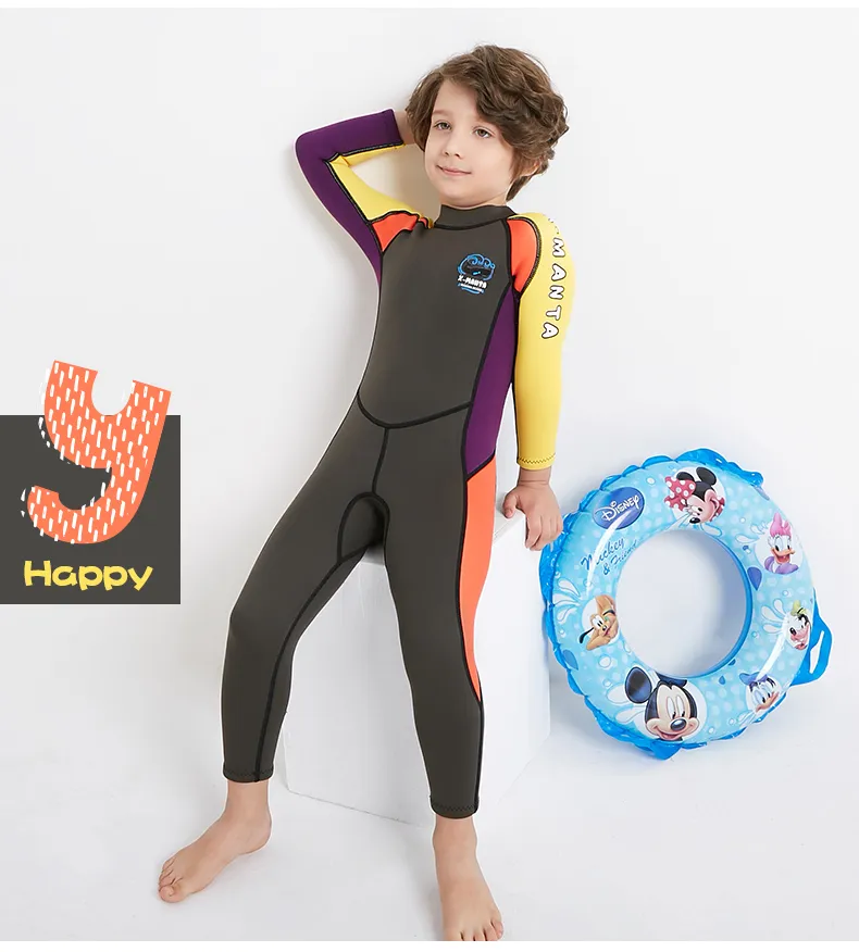 New 2,5mm Neoprene Kids Meteira Mergulhe Mumido Mã de Adoria Infantil de Swiming de uma peça longa Sunsn SunSn Kids Wetsuits Boys8654547