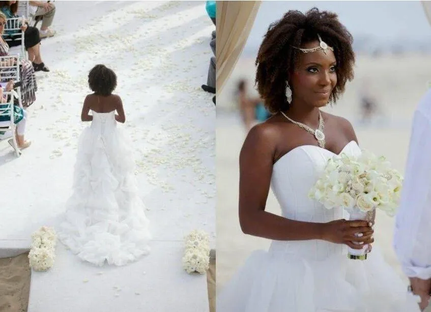 2018 Simples Africano Mulheres Negras Alta Baixa Praia Vestidos De Casamento A Linha de Trem Sweep Organza Ruffled Vestidos De Noiva Robe De Mariée