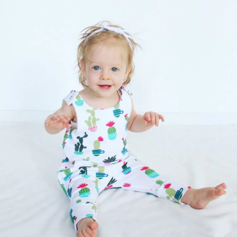 ベビーロンパル2018夏の綿生まれたばかりの赤ちゃんの服サボテンプリントノースリーブロンパージャンプスーツ子供服衣装赤ちゃん女の子の男の子の服