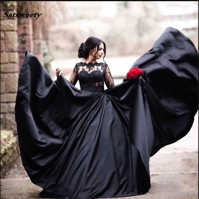 매력적인 검은 고딕 양식의 새틴 댄스 파티 드레스 깎아 지른 환상 긴 소매 아플리케 사우디 아라비아 두바이 아프리카 이브닝 가운 볼 공식 커스텀
