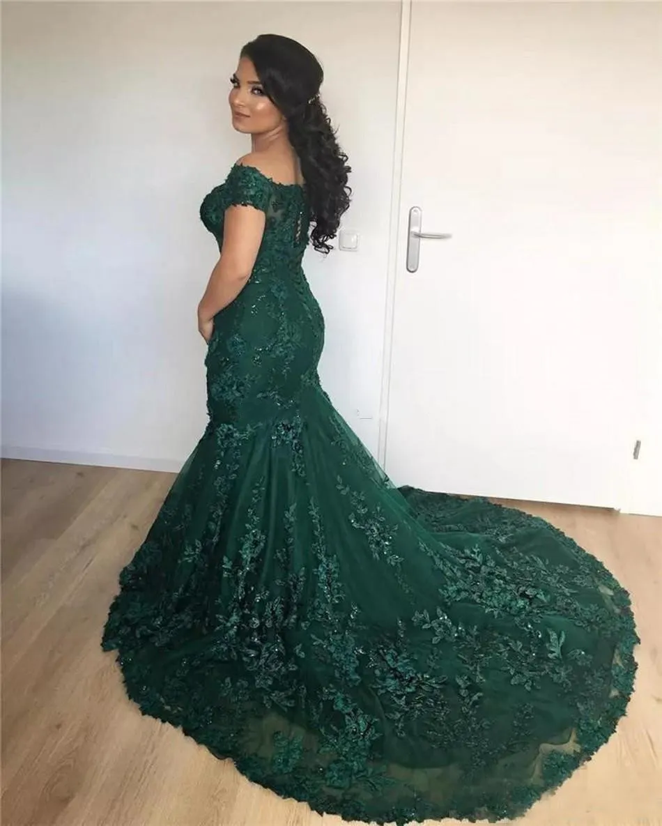 Апплфинаты Bateau Necks Tulle Satin Themge Green Plus Evening Gowns Saudi Arabic Promply Themble Red Русалка с плеча werdi8644800