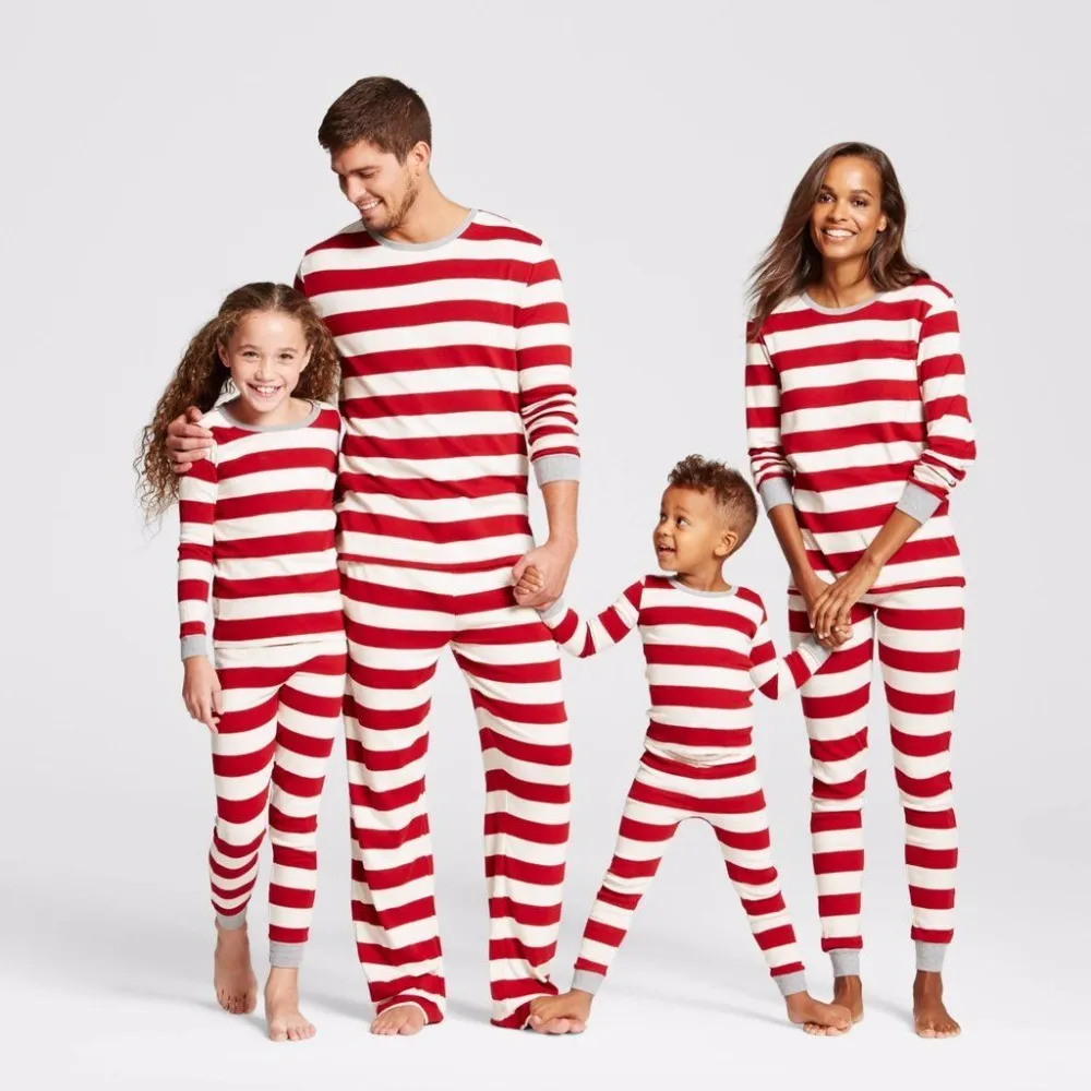 ondergronds Verzoenen Heel Familie Pyjamas Moeder Vader Zoon Dochter Kid Baby Outfits Familie Matching  Kleding Nachtkleding Rood Katoen Pyjama Set Familie Look Van 8,58 € | DHgate