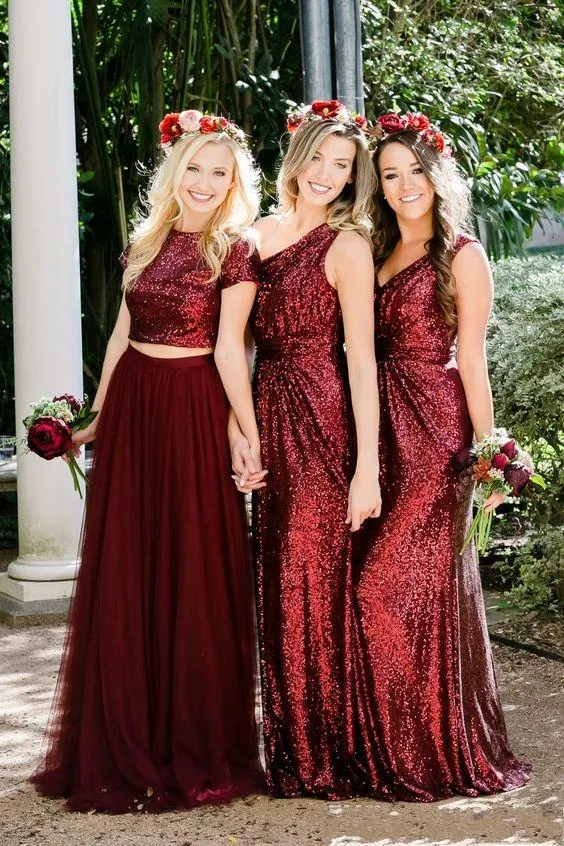 ترتر بورجوندي غير متطابق تول طويلة وصيفات الشرف فستان قطعتين فساتين رسمية على غرار حفل الزفاف