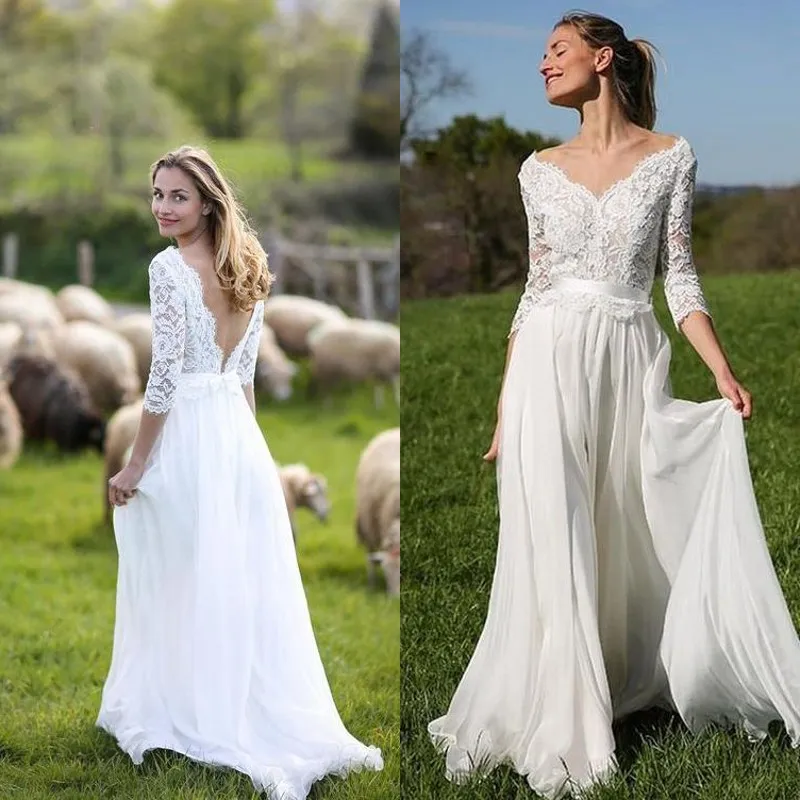 2019 Splendidi abiti da sposa da spiaggia con scollo a V e spalle scoperte Illusion Maniche in pizzo con apertura sul retro Boho Abiti da sposa stile country bohémien