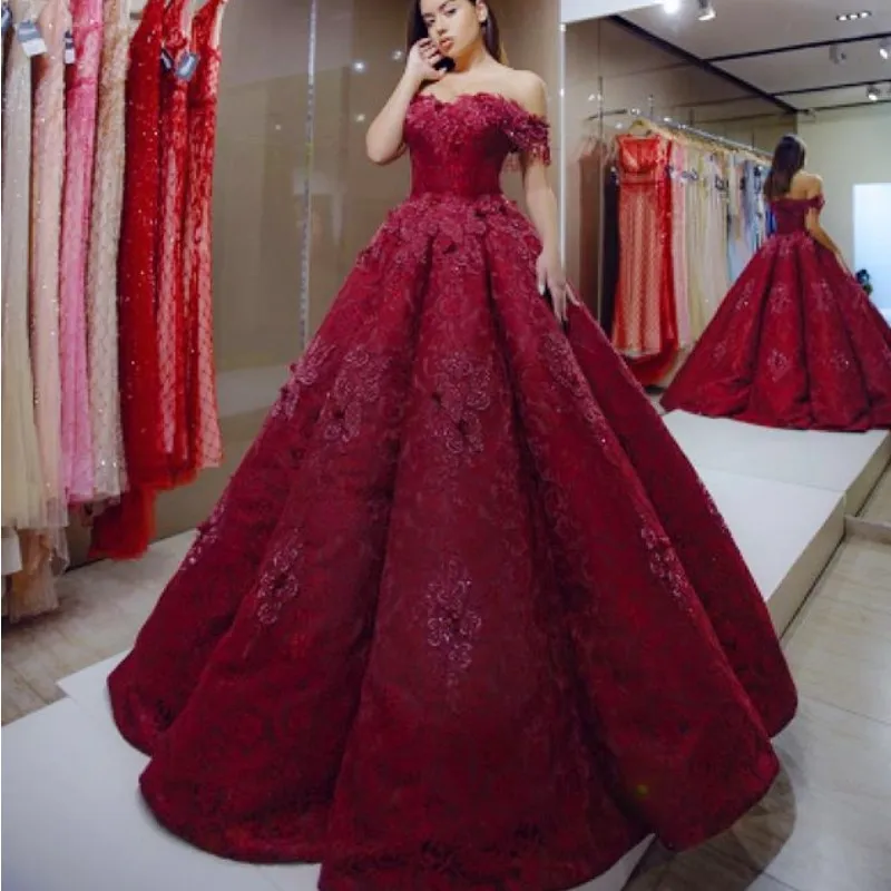 Charming Dark-Red Evening Dresses Off Shoulder Appliques Beaded Lace Ball Gown Prom Dress Glamorous Dubai Evening Gowns Red Carpet Dress