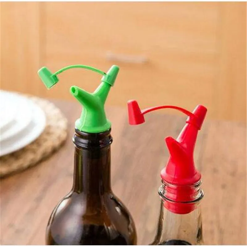 Bar Tools Wholesale New Design 2 Pour Mouth Plastic Top Soy Sauce Glass Bottle Wine Stopper Kitchen wine accessories
