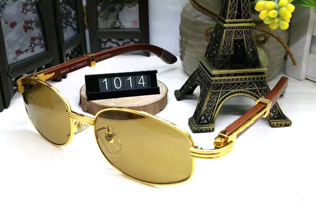 Luxury Full Metal Frame Sunglasses Brands pour hommes Femmes Femmes Retro Brand Designer Sun Verres OVAL Cadres Gold avec bras en bois 4706041