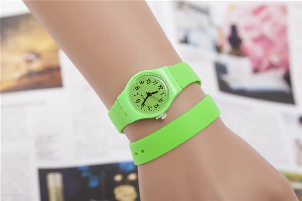 Montre online caoutchouc femme