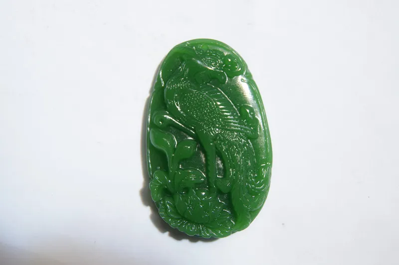 Free delivery -- beautiful outer Mongolia jade hand-carved phoenix peony danfeng chaoyang amulet. The oval necklace pendant.