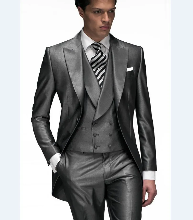 Dostosuj Silver Grey TailCoat Groom Smokingi Poranny Styl Mężczyźni Wedding Nosić Doskonałe Mężczyźni Formalny Prom Party Garnitur (Kurtka + Spodnie + krawat + kamizelka) 940