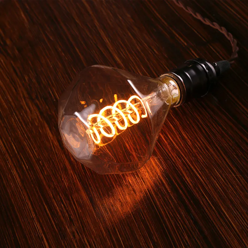 Woxiu LEDレトロエジソン電球単一巻きフィラメントランプビンテージガラスダイヤモンド4W用カフェストアモーテルレストラン家の装飾