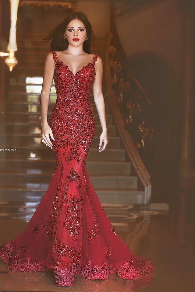 2019 Burgundy Sexy Mermaid Prom Dresses Sheer Neck Spaghetti Straps Lace Illusion Backless Bead Floor Length Formal Evening Party Gown