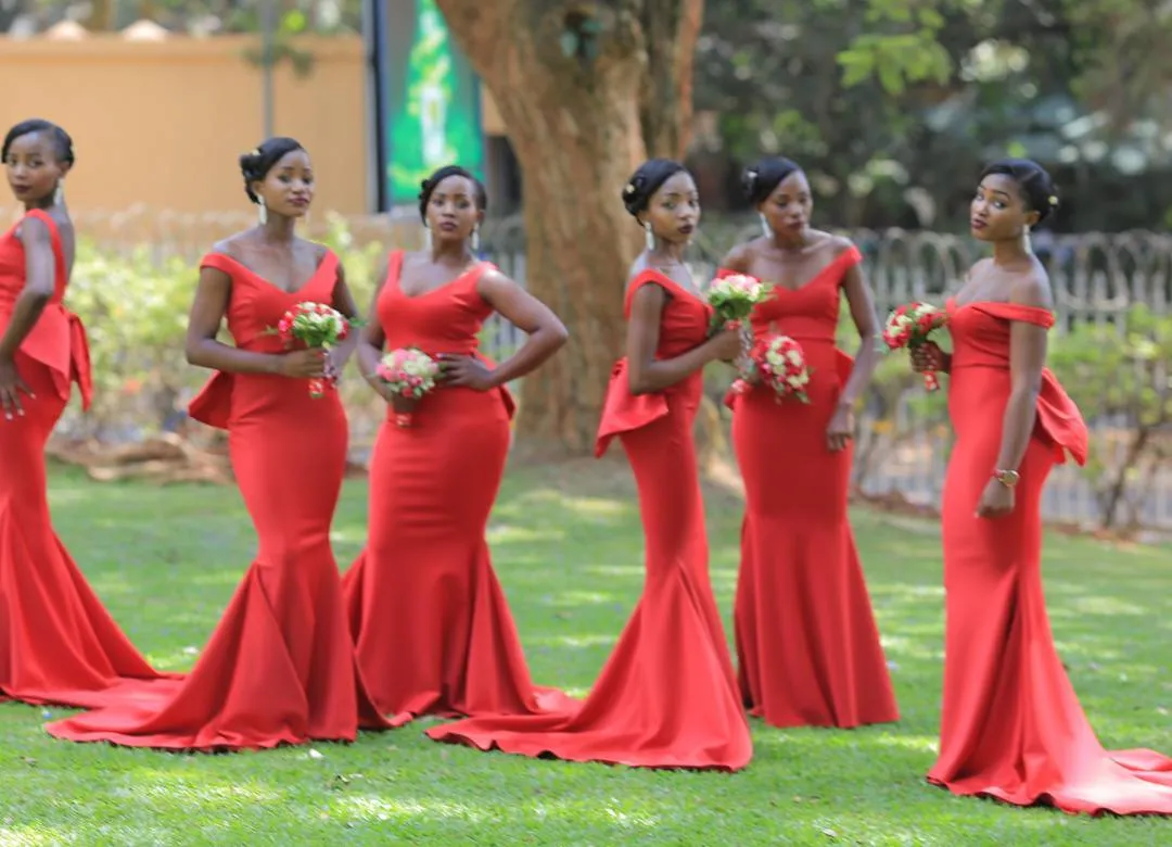 Afrikansk nigeriansk stil lång röd sjöjungfru brudtärna klänningar öppnar rygg formell piga av hedersklänning bröllop party klänningar vestidos