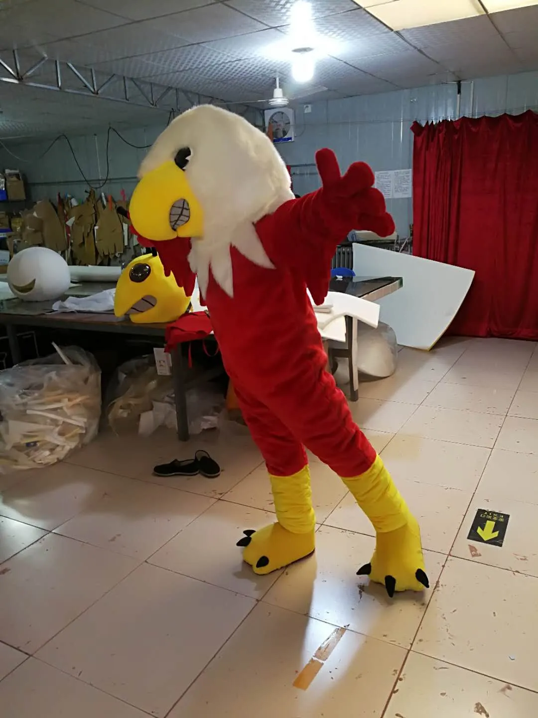 high quality Real Pictures Deluxe eagle mascot costume Adult Size 