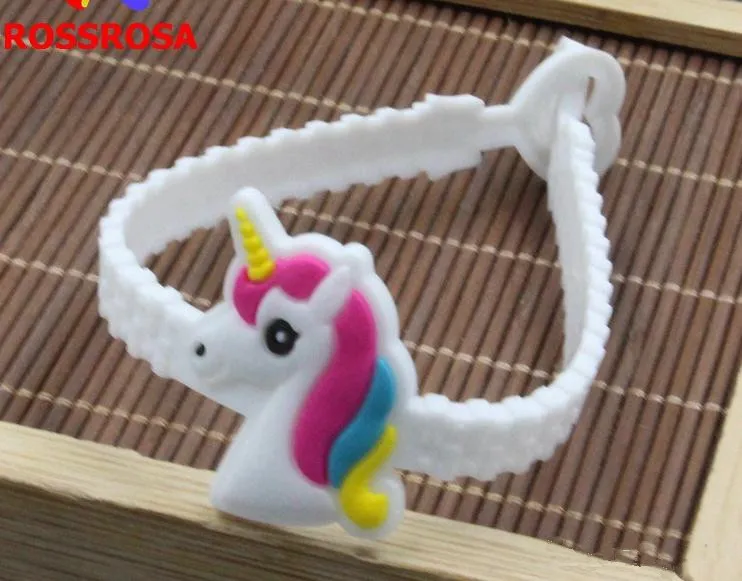 Unicorn Style Bracelets Kids Adult Wristband Unicorn Party Favors Supplies Girls PVC Emoticon Rubber Prizes Gift Toys8220778