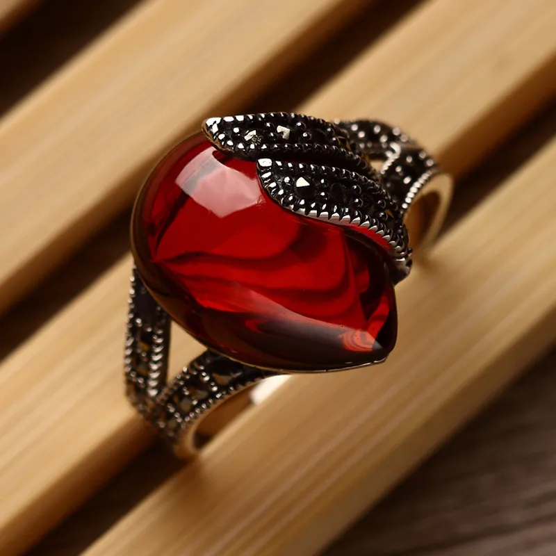 Natural Semi-edelstenen Garnet 925 Sterling Zilveren Ringen Rode Corundum Retro Mode Dame Speciale Vrouwen Sieraden Liefhebbers Gift