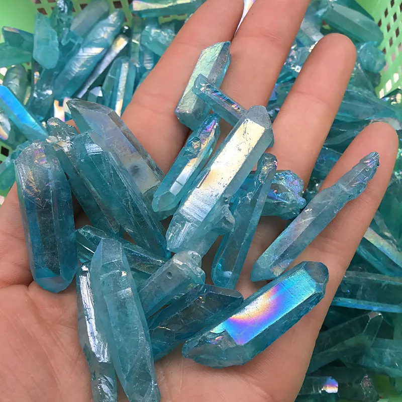 10 stks Blue Aura Titanium Clear Quartz Hanger Natural Raw Crystal Wand Point Ruwe Reiki Healing Prism Cluster Ketting Charms Craft