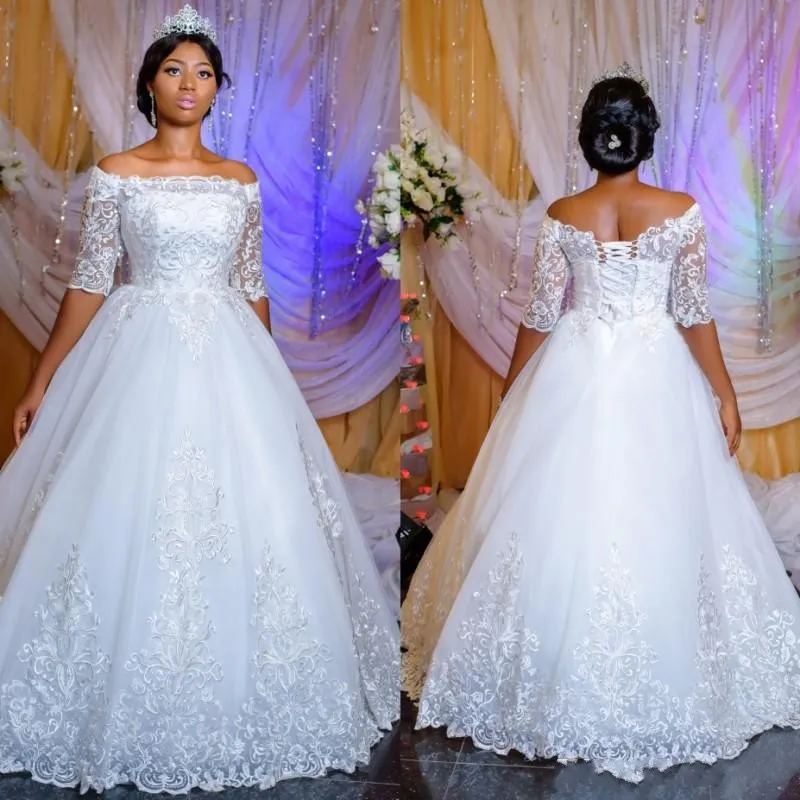 Sexig African Nigerian Lace Bröllopsklänningar Applique Off Shoulder 1/2 Ärmar Lace Bridal Gowns Golvlängd Bröllopsklänning Vestidos de Novia