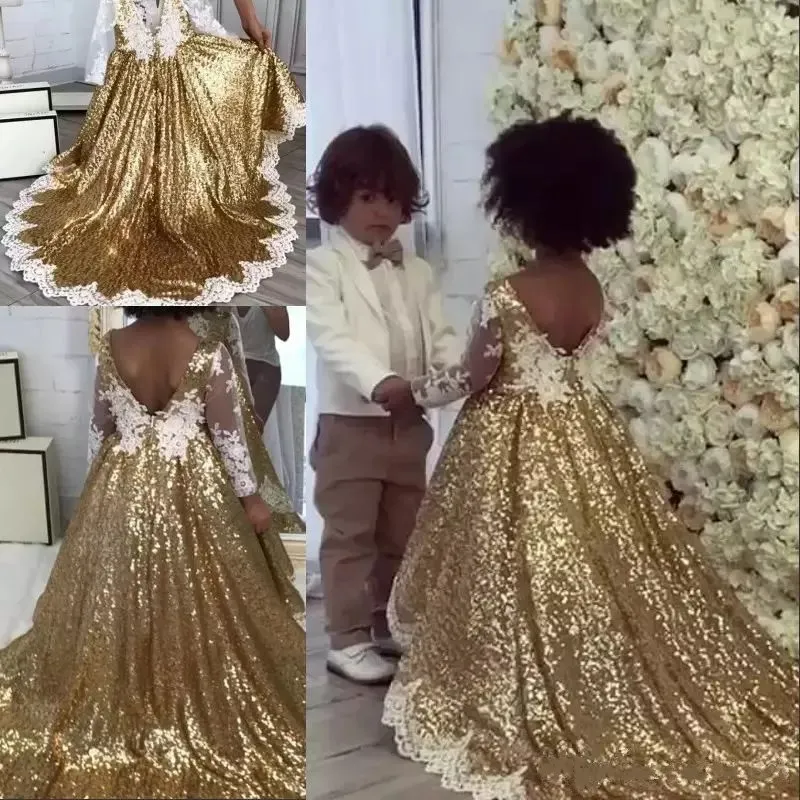 Luxury Sparkly Sequin Gold Flower Girl Dresses 2020 V Back Puffy Court Train Lace Appliqued Sheer Long Sleeves Girls Pageant Dresses