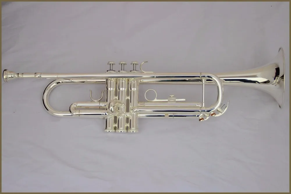 High Quality SUZUKI Bb Trumpet B Flat Silver Plated Brass Professional Musical Instruments Trumpet With Mouthpiece, Case