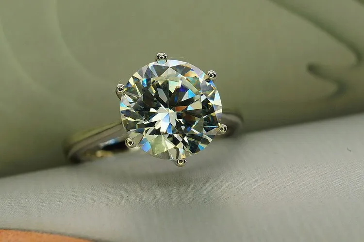 Novo design de joias de noivado feminino 925 prata esterlina 7 mm 5A cristal zircão 5A zircão pedra anéis de dedo de casamento feminino