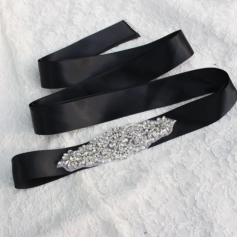 2019 Nouvelles ceintures de mariée blanches strass cristaux ceinture d'accessoires de robe de mariée ceinture 100% faite à la main pour soirée bal fête anniversaire