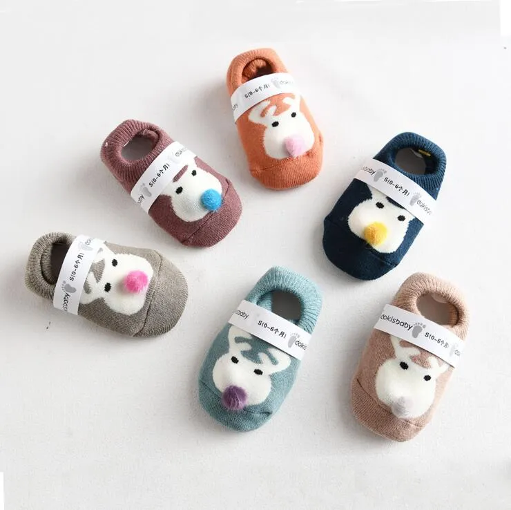 Moda carino adorabile neonato bambini ragazzi ragazze cartone animato calzino regalo calzini antiscivolo da pavimento in cotone animale 0-2 anni 12 colori