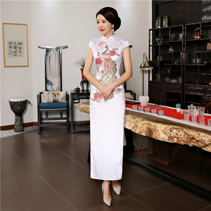 Mode longue paon Cheongsam robes 2018 été nouveau style Oriental chinois femmes Silm Qipao robe taille M-3XL