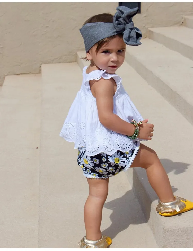 2018 Yaz Yenidoğan Giysileri Bebek Bebek Kız Elbise Çocuklar Prenses Parti Elbise Pamuk Kolsuz Fırfır Elbiseler Sundress Çocuklar Giyim Tops