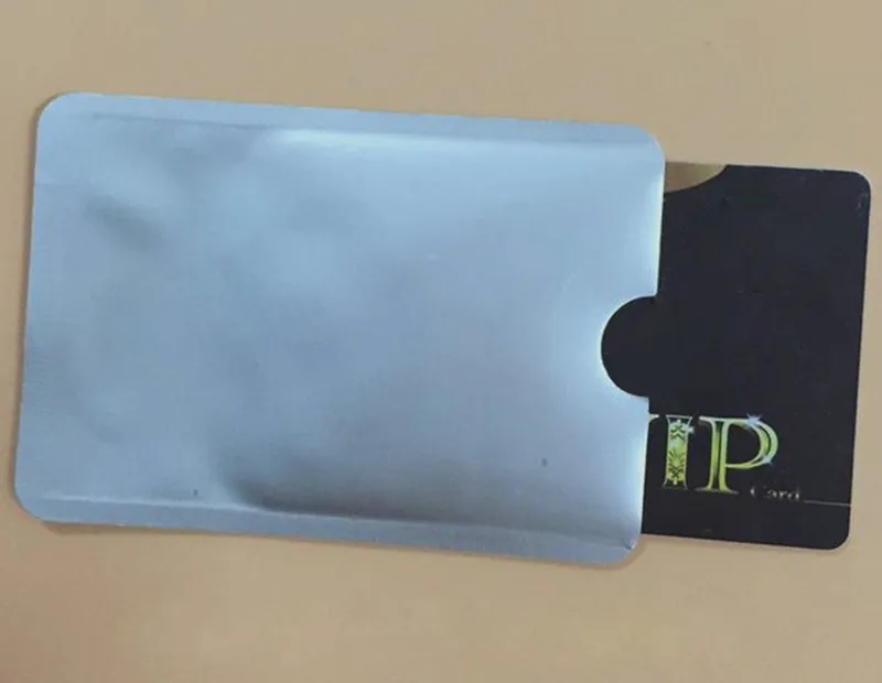 Förpackningspåsar Anti Stöldkortskydd Blockering av ärmar Fodral Identitet Anti-Scan Card Hylsa