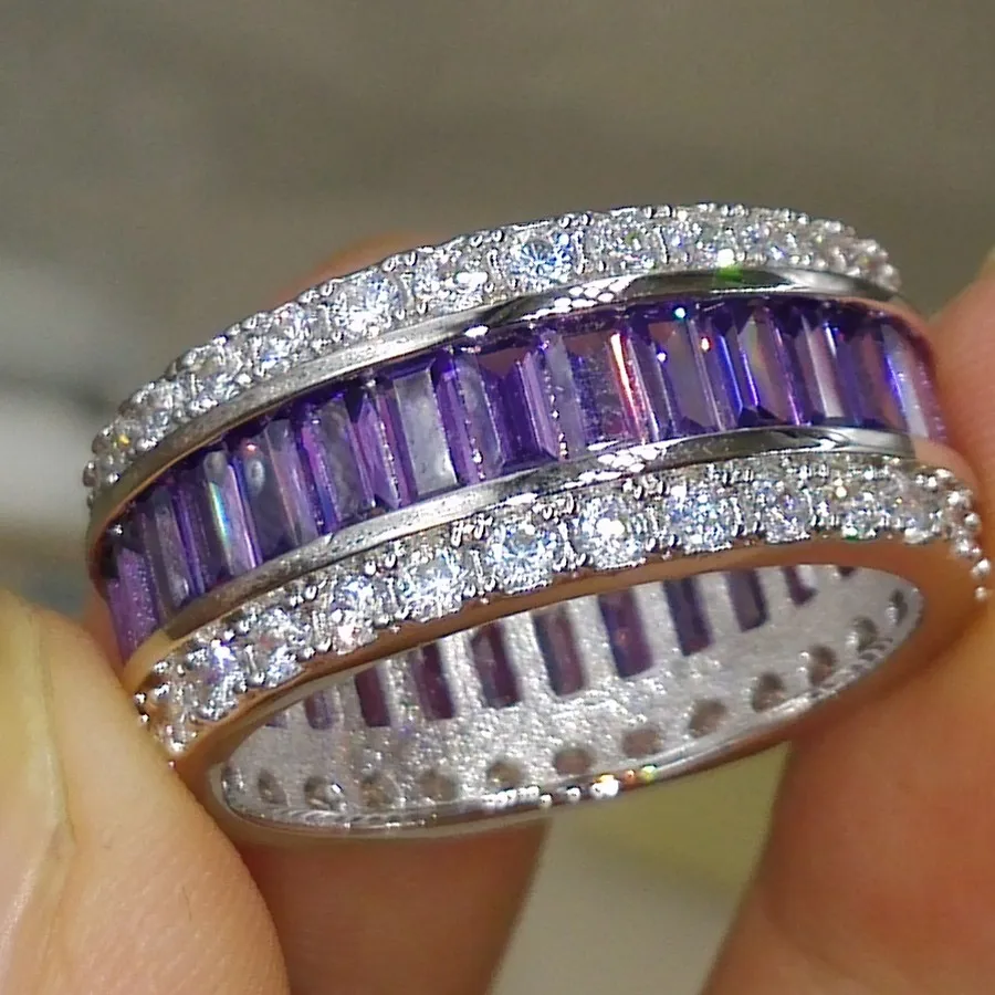 Größe 5/6/7/8/9/10 Funkelnder Luxusschmuck 10 Karat Weißgold gefüllt Beliebter quadratischer Amethyst CZ-Kristall Frauen Hochzeit Fingerring Geschenk mit Box