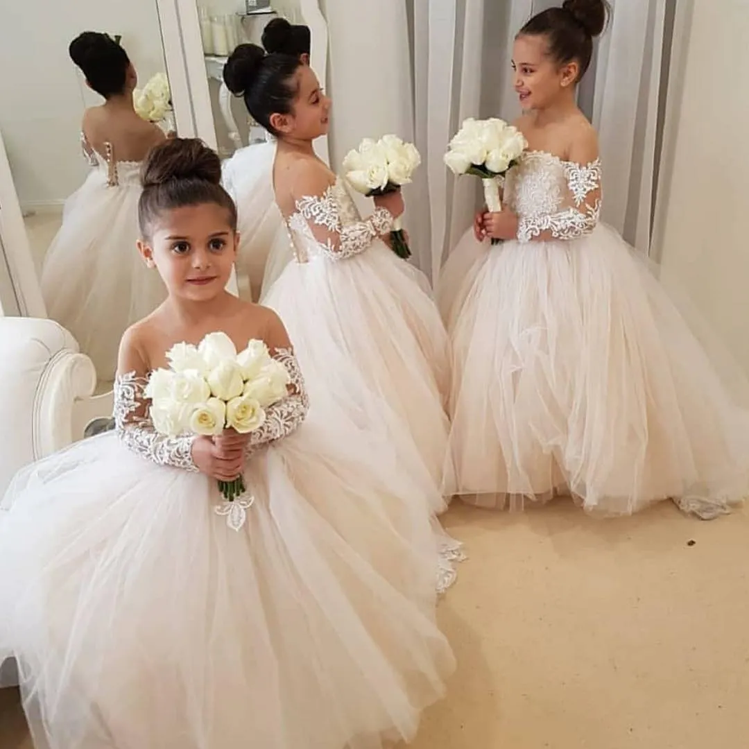 Elegante abito da ballo in pizzo Abiti da ragazza di fiori per matrimoni Abiti da spettacolo per bambini con collo gioiello trasparente e abito da ballo per bambini in tulle a maniche lunghe