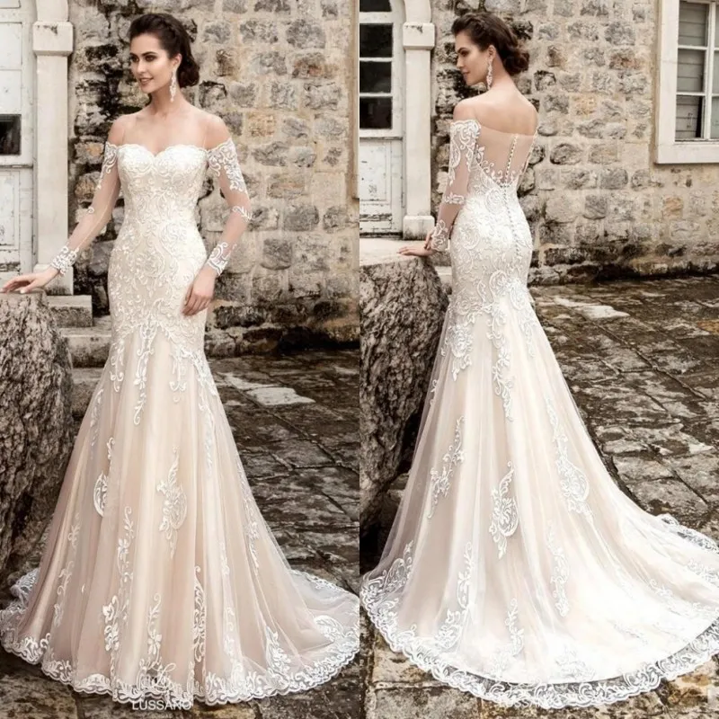 Design Långärmade bröllopsklänningar 2022 Sweetheart Court Tåg Lace Appliques Tulle Mermaid Bridal Gowns Vestidos de Noiva BA6618