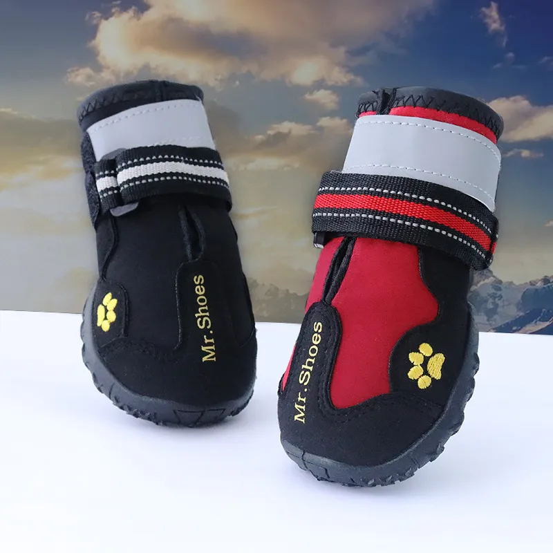 Nouveau Design 4 pièces chaussures imperméables pour animaux de compagnie bottes de Sport en plein air protéger pour ne pas blesser les chaussures de mode pour chiens de grande taille Labrador Husky chaussures