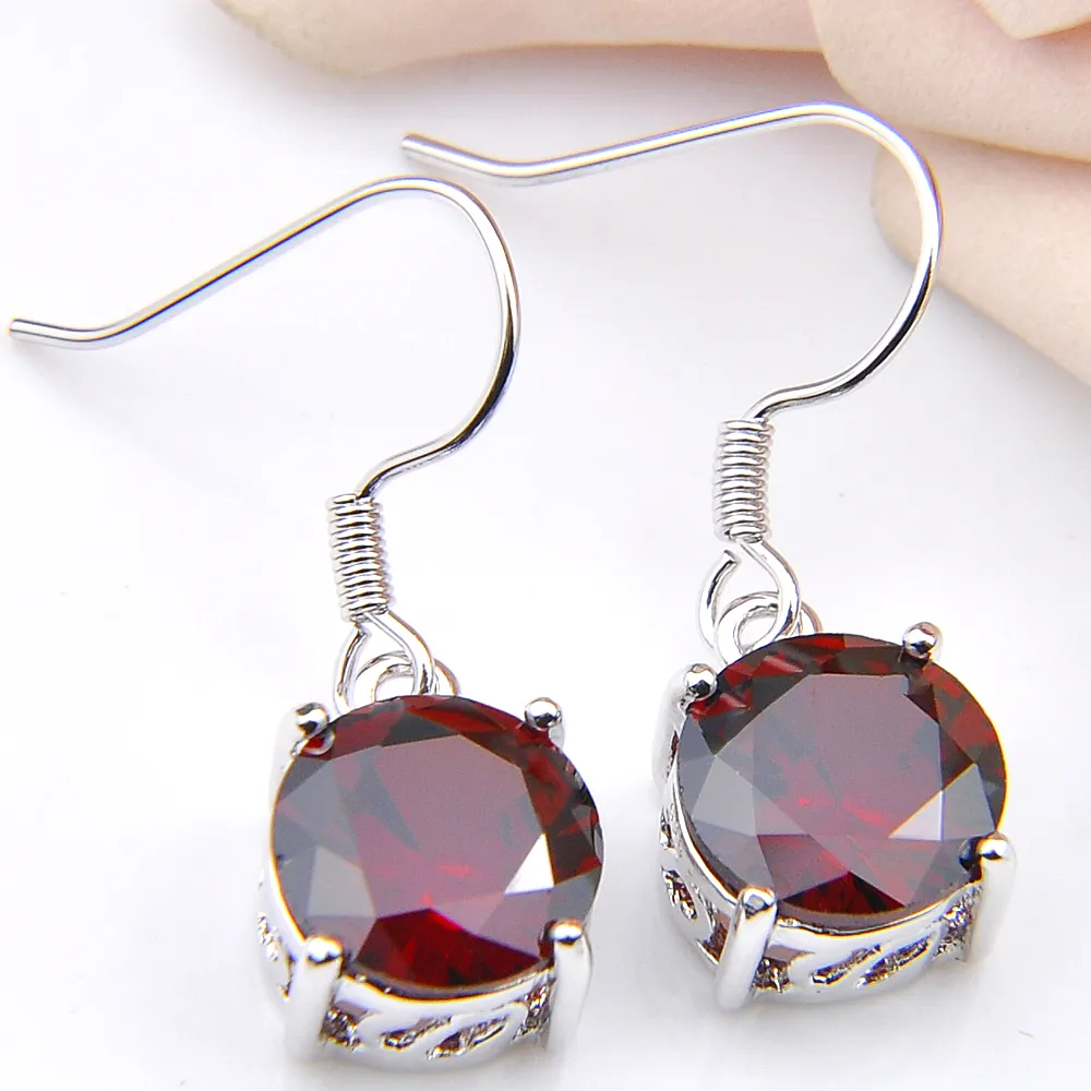 LuckyShine clássico Dazzling fogo vermelho redondo Garnet Brincos de prata Dangle Brincos para Mulheres Cubic Holiday Party Zirconia Jewelry gratuito shippi